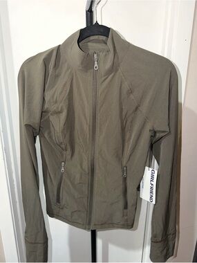 Girlfriend Collective NWT Olive Green Full Zip Track Jacket Size Small